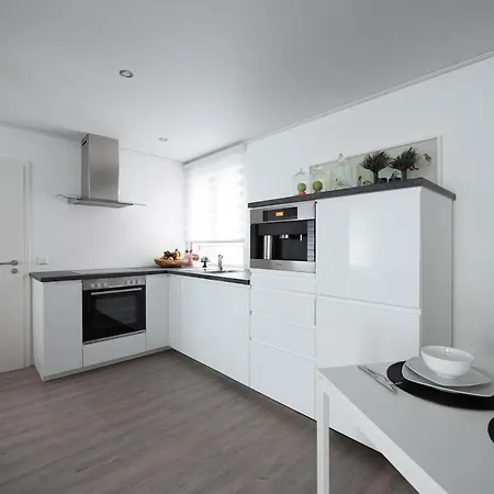 Appartement Design Studio, 2-person Near Dm-arena Karlsruhe