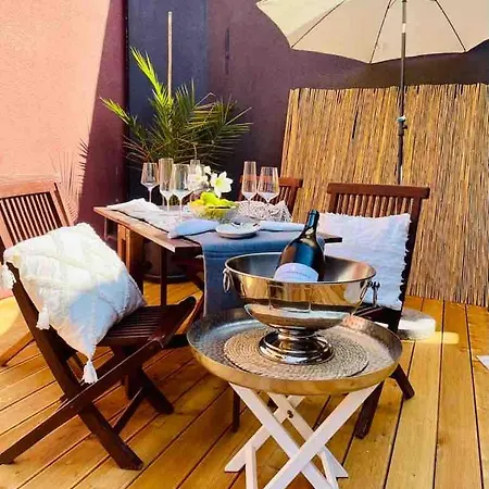 Design Studio, 2-person Near Dm-arena Appartement